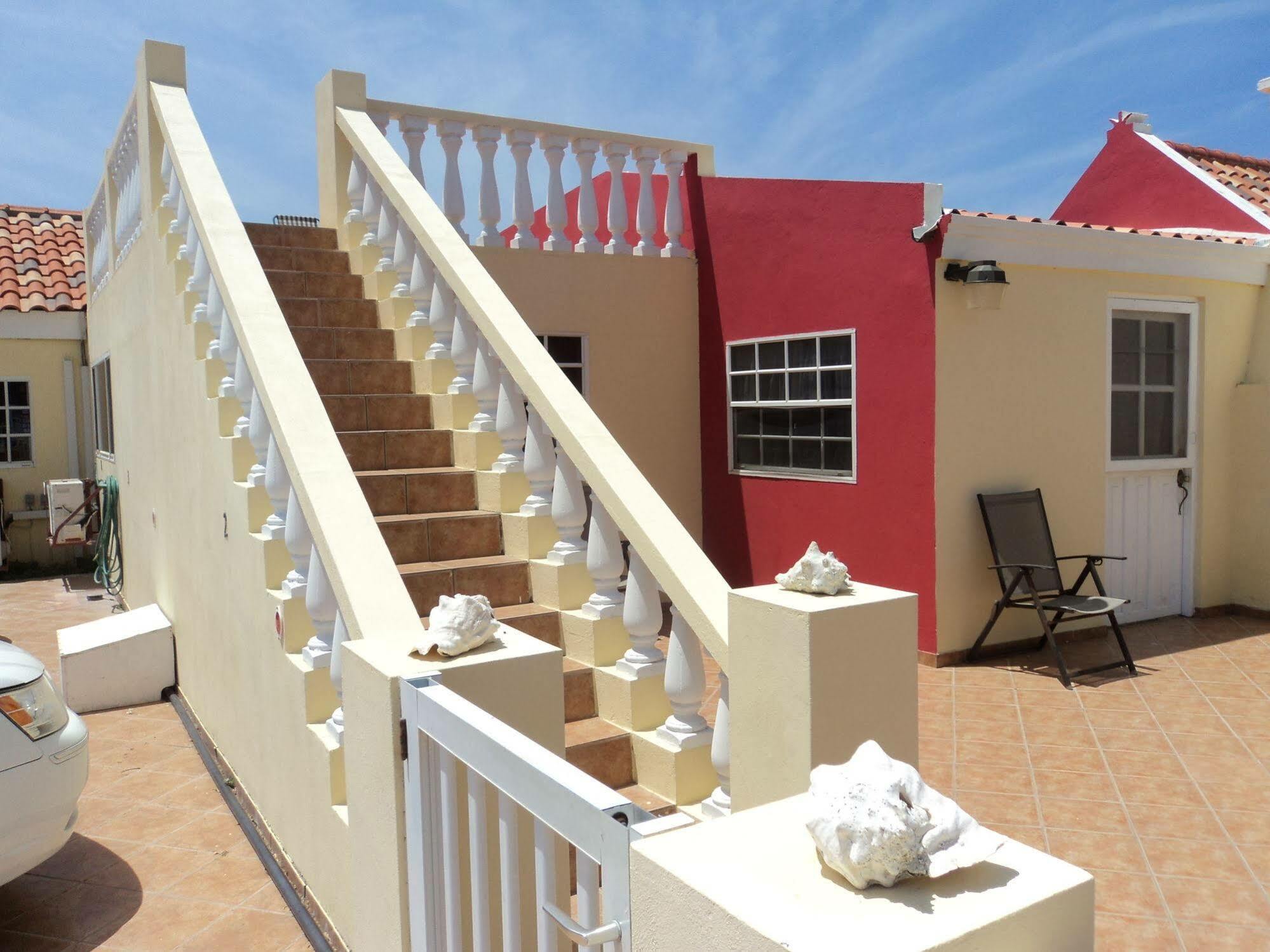 Aruba Cunucu Residence Палм Бич Экстерьер фото