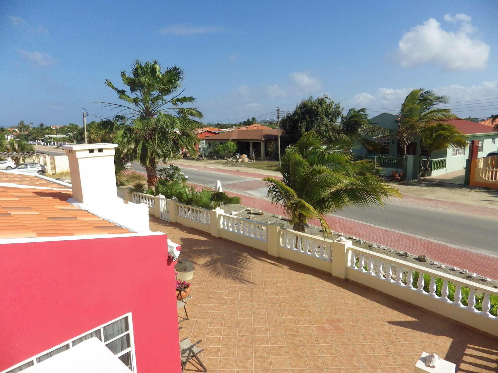 Aruba Cunucu Residence Палм Бич Экстерьер фото