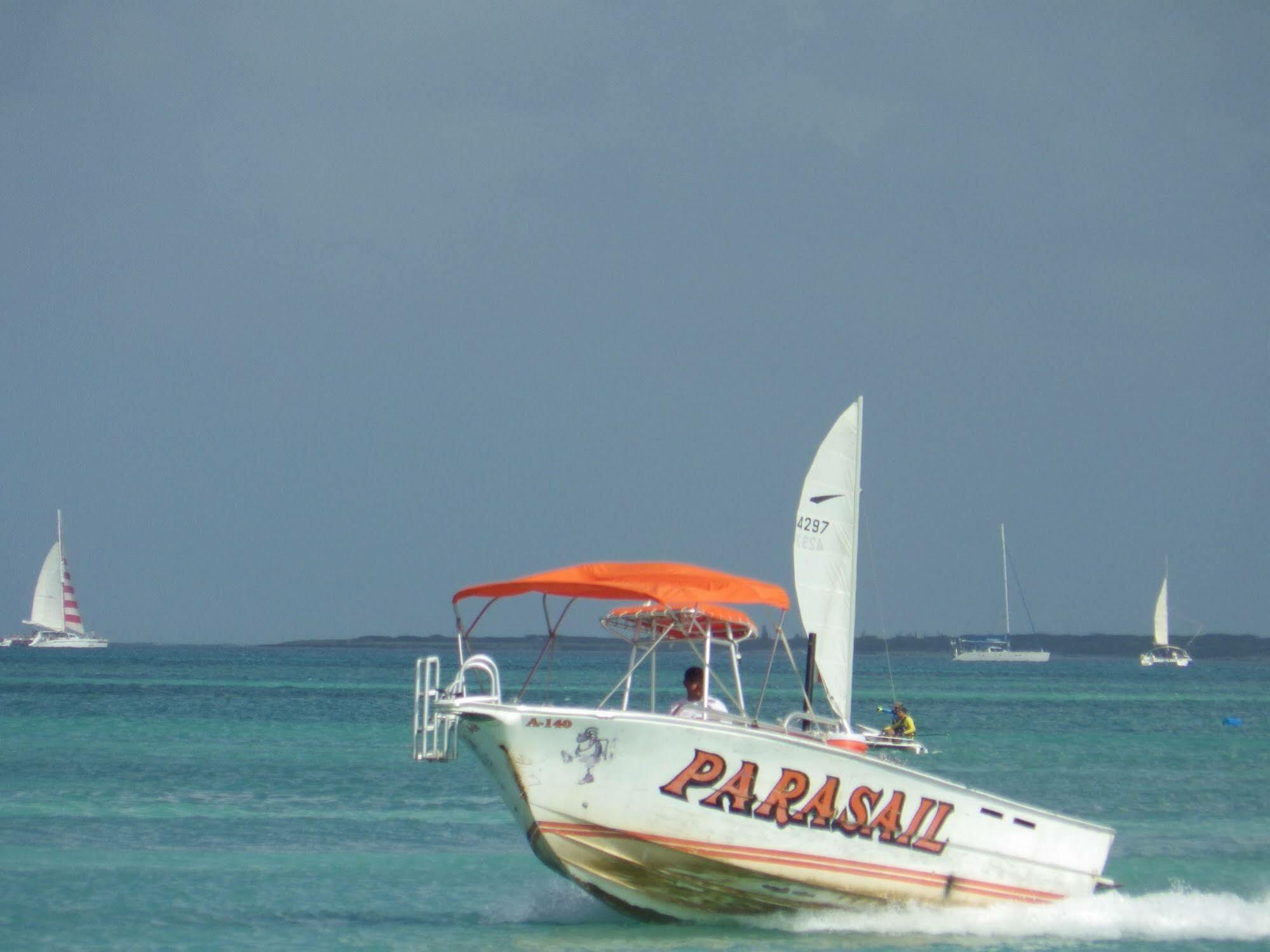 Aruba Cunucu Residence Палм Бич Экстерьер фото